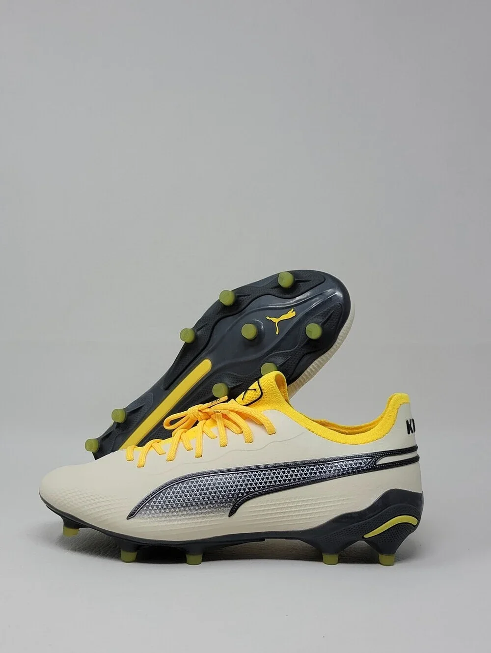 Puma King Ultimate FG/AG Women's Size 8 Off White Soccer Cleats 107565-03 New